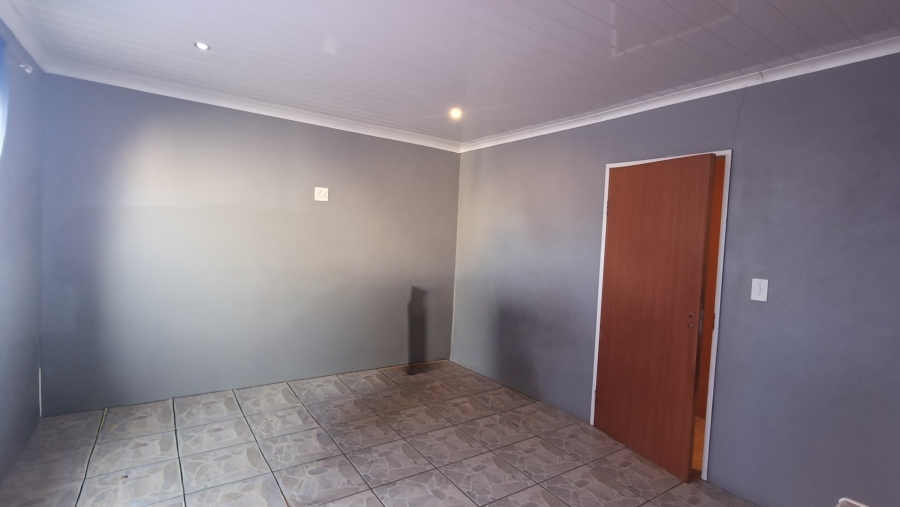 4 Bedroom Property for Sale in Sunset Glen Western Cape
